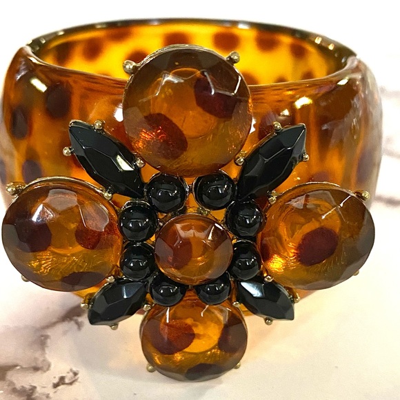 Jewelry - Tortoise Cuff Bracelet